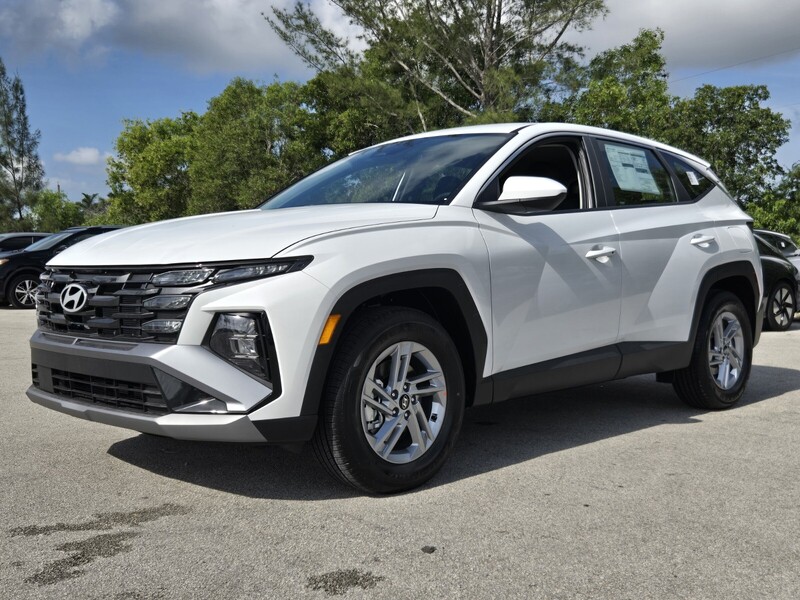 New 2026 HYUNDAI TUCSON SE FWD in DAVIE, FLORIDA