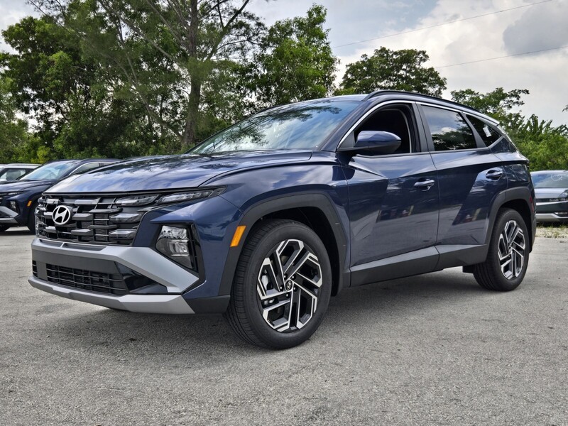 New 2026 HYUNDAI TUCSON SEL PLUS FWD in DAVIE, FLORIDA