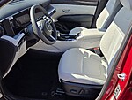 New 2026 HYUNDAI TUCSON SEL FWD in DAVIE, FLORIDA (Photo 5)