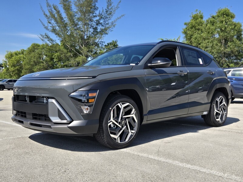 New 2026 HYUNDAI KONA SEL Premium FWD in DAVIE, FLORIDA