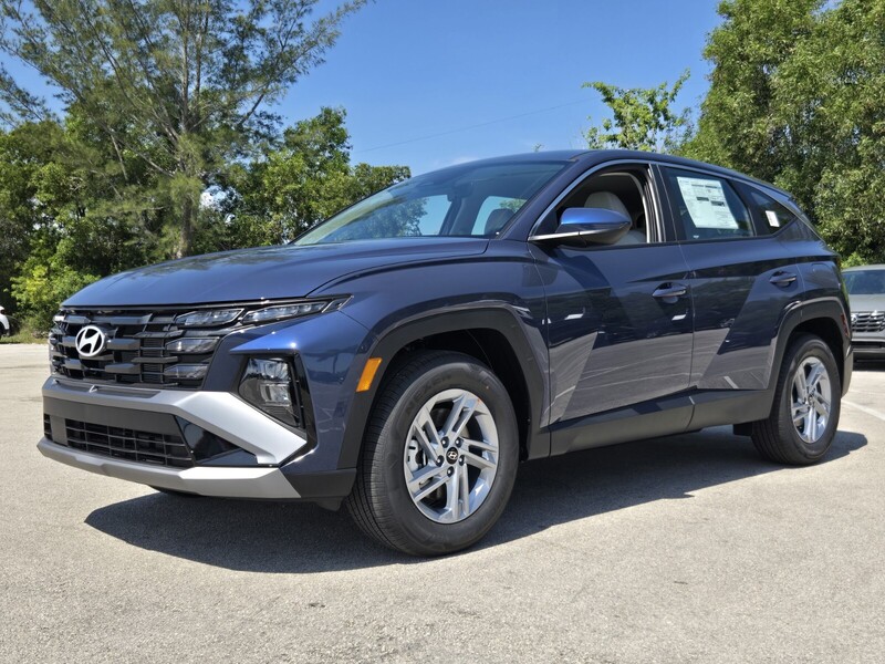 New 2026 HYUNDAI TUCSON SE FWD in DAVIE, FLORIDA