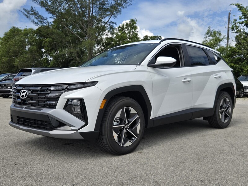 New 2026 HYUNDAI TUCSON SEL FWD in DAVIE, FLORIDA