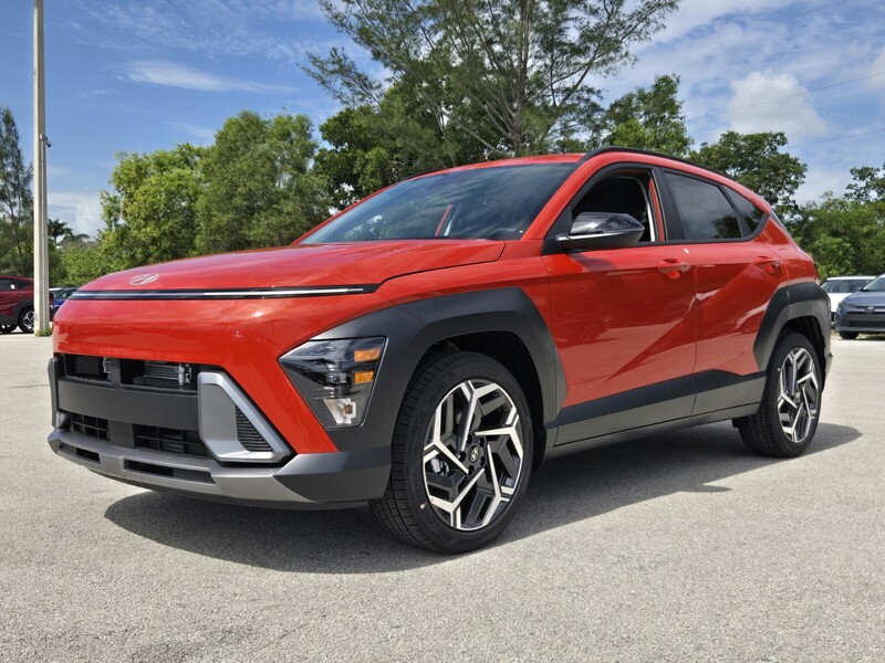 New 2026 HYUNDAI KONA SEL PREMIUM FWD in DAVIE, FLORIDA