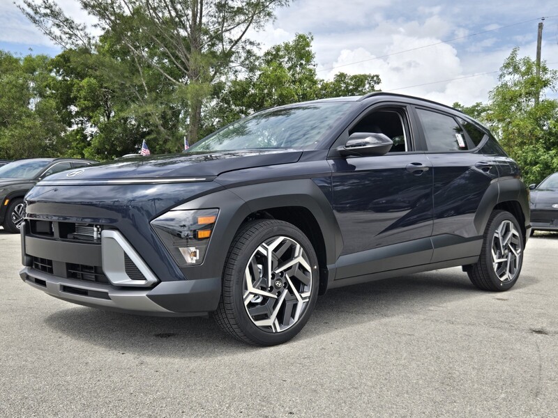 New 2026 HYUNDAI KONA SEL PREMIUM FWD in DAVIE, FLORIDA