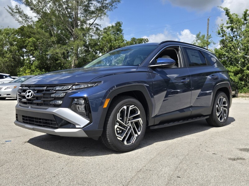 New 2026 HYUNDAI TUCSON SEL PLUS FWD in DAVIE, FLORIDA