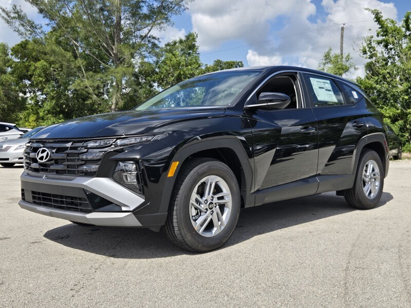 New 2026 HYUNDAI TUCSON SE FWD in DAVIE, FLORIDA