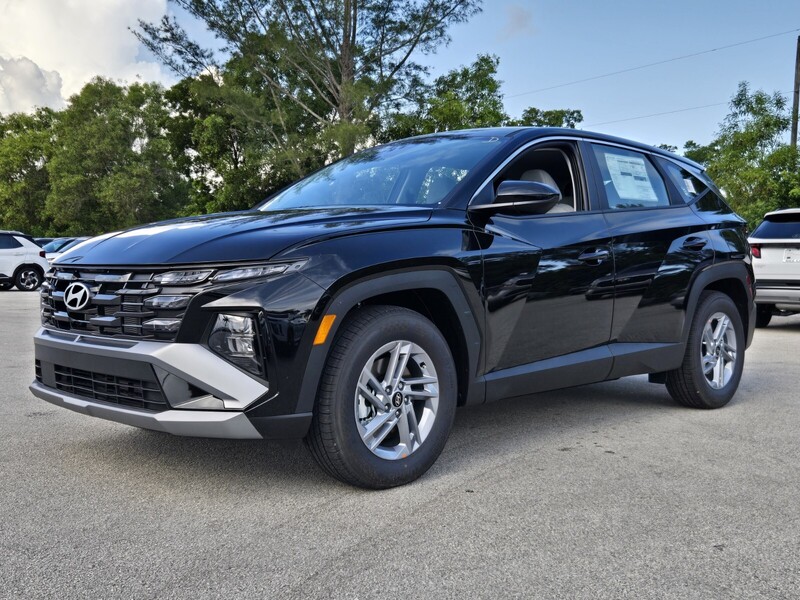 New 2026 HYUNDAI TUCSON SE FWD in DAVIE, FLORIDA