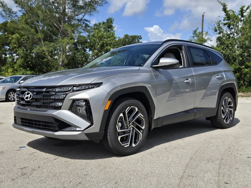New 2026 HYUNDAI TUCSON SEL PLUS FWD in DAVIE, FLORIDA