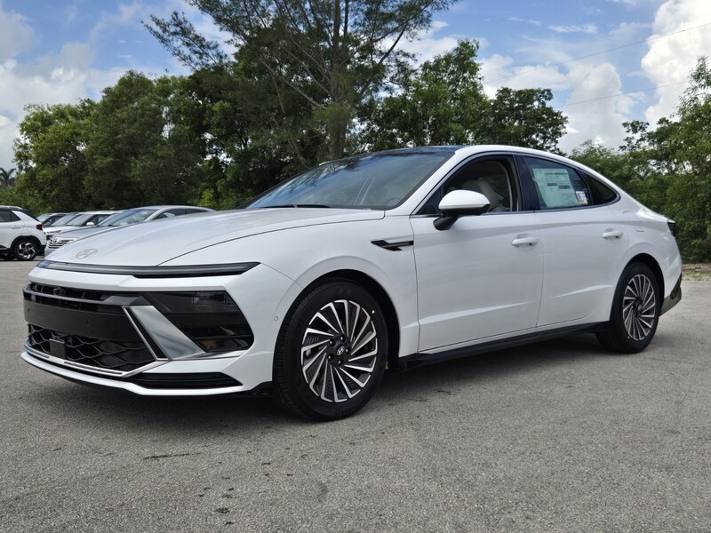 New 2026 HYUNDAI SONATA LIMITED FWD in DAVIE, FLORIDA