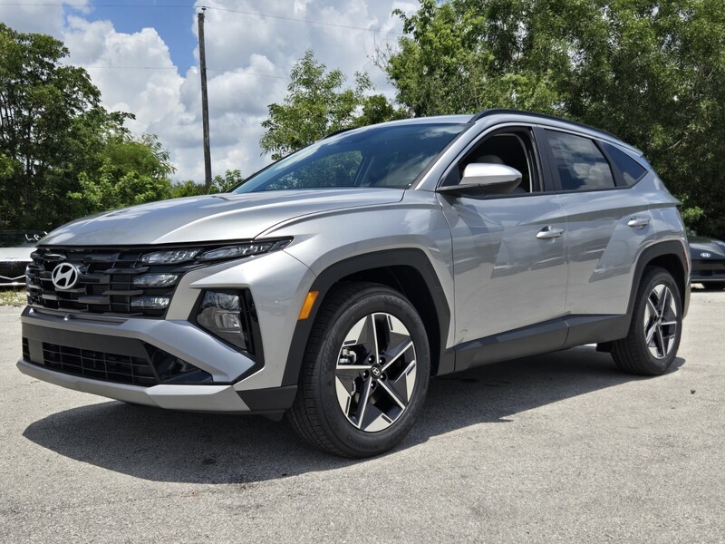New 2026 HYUNDAI TUCSON SEL FWD in DAVIE, FLORIDA