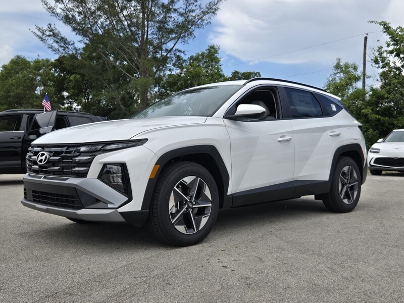 New 2026 HYUNDAI TUCSON SEL FWD in DAVIE, FLORIDA