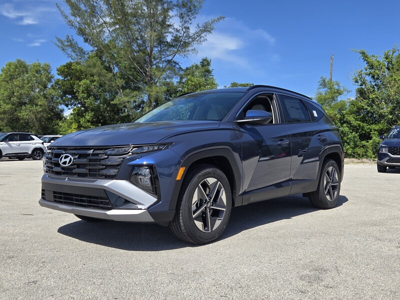 New 2026 HYUNDAI TUCSON SEL FWD in DAVIE, FLORIDA
