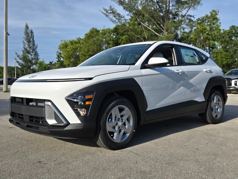 New 2026 HYUNDAI KONA SE in DAVIE, FLORIDA