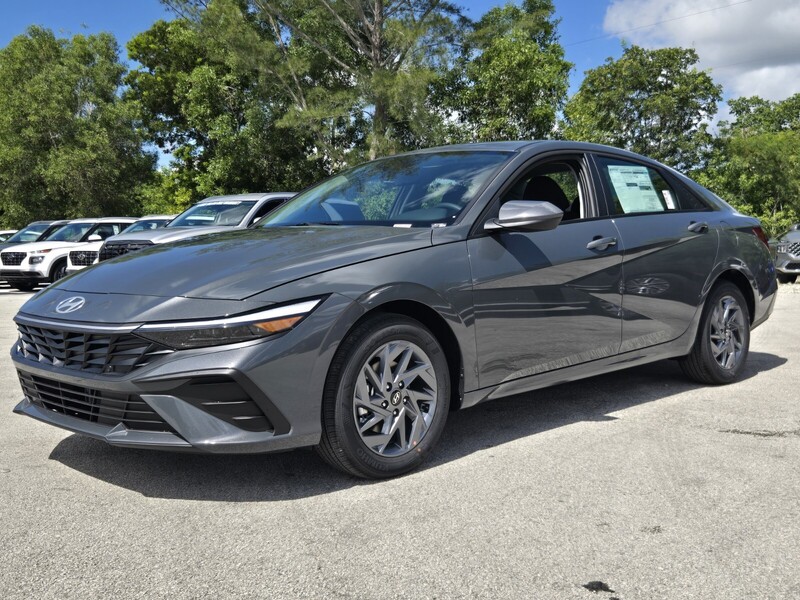 New 2026 HYUNDAI ELANTRA HYBRID BLUE SEDAN in DAVIE, FLORIDA