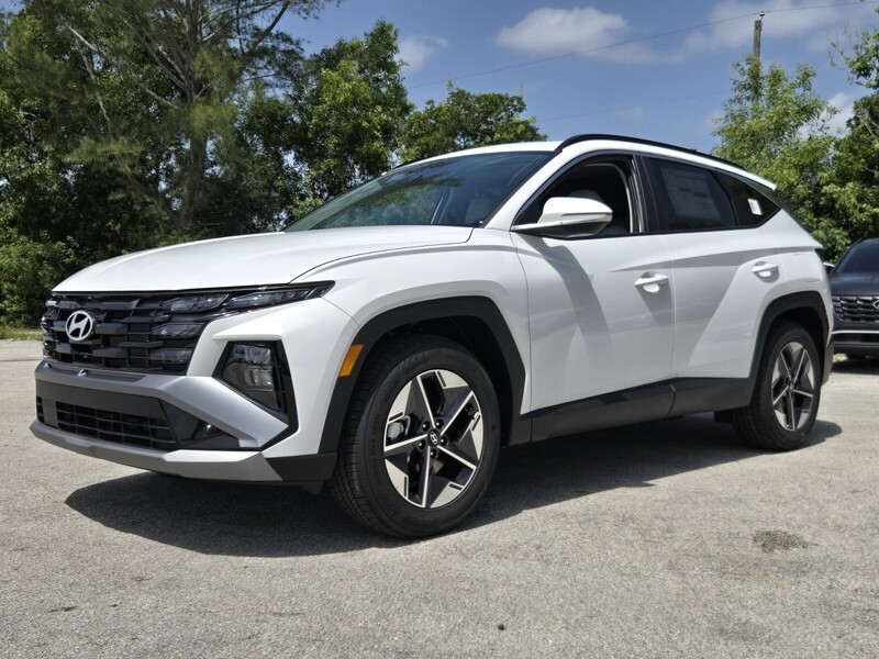 New 2026 HYUNDAI TUCSON SEL PREMIUM FWD in DAVIE, FLORIDA