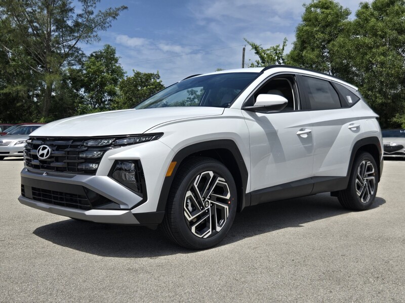 New 2026 HYUNDAI TUCSON SEL PLUS FWD in DAVIE, FLORIDA