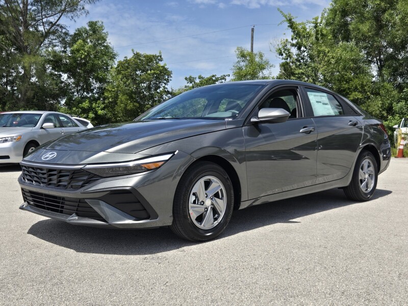 New 2026 HYUNDAI ELANTRA SE SEDAN in DAVIE, FLORIDA