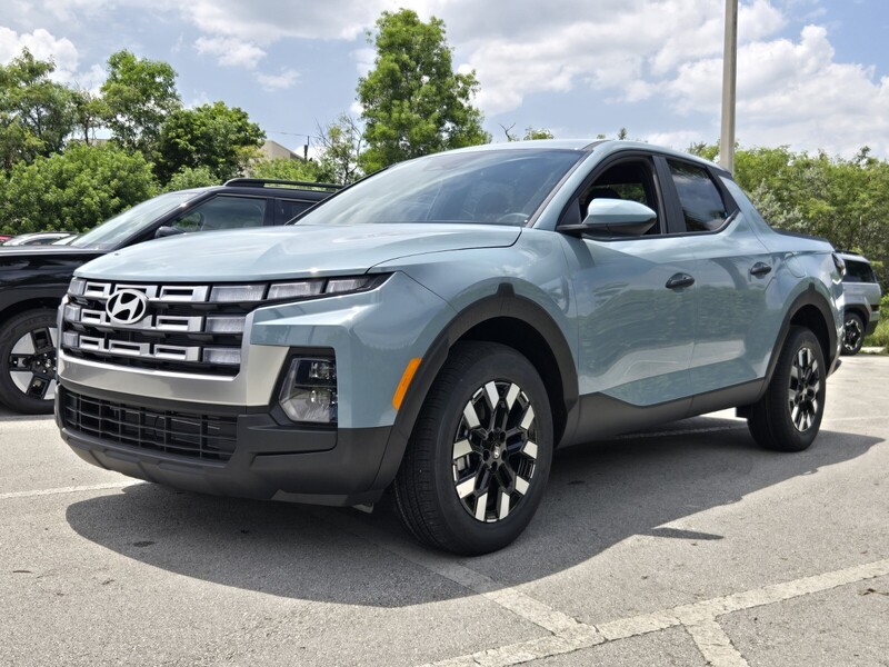 New 2026 HYUNDAI SANTA CRUZ SE FWD in DAVIE, FLORIDA
