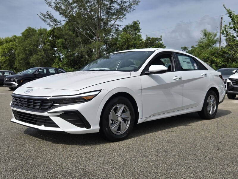 New 2026 HYUNDAI ELANTRA SE SEDAN in DAVIE, FLORIDA