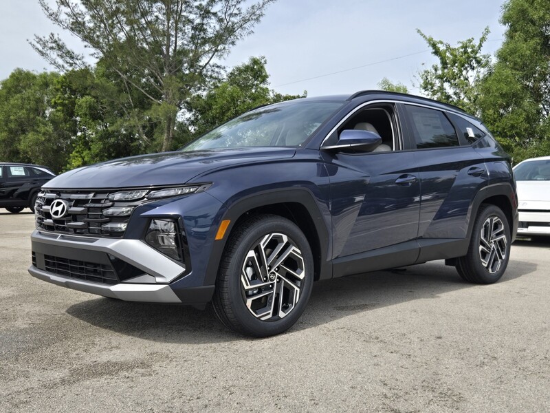 New 2026 HYUNDAI TUCSON SEL PLUS FWD in DAVIE, FLORIDA