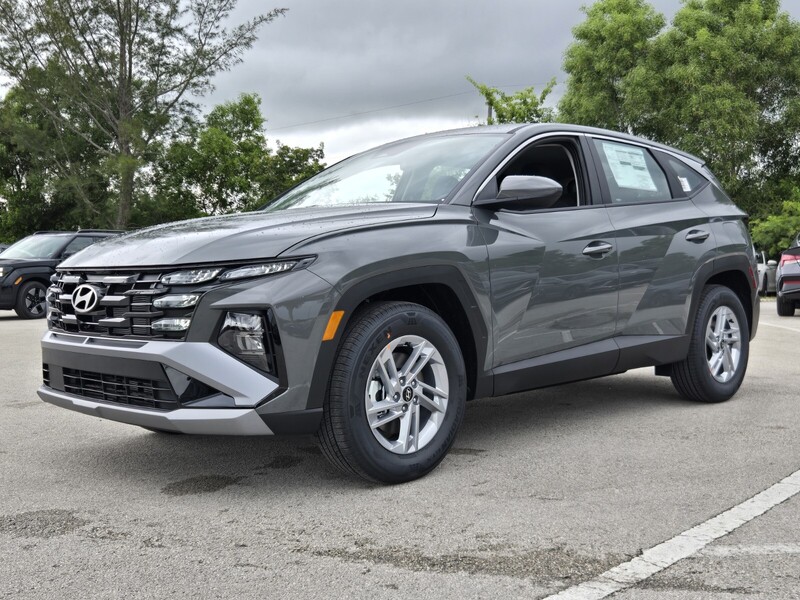 New 2026 HYUNDAI TUCSON SE FWD in DAVIE, FLORIDA