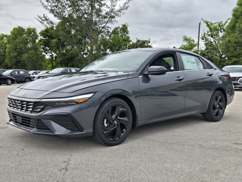 New 2026 HYUNDAI ELANTRA SEL SPORT PREMIUM SEDAN in DAVIE, FLORIDA