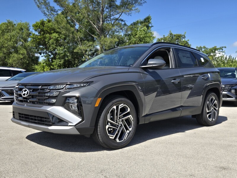 New 2026 HYUNDAI TUCSON SEL PLUS FWD in DAVIE, FLORIDA