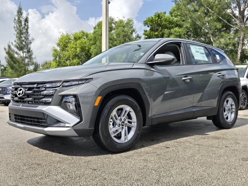 New 2026 HYUNDAI TUCSON SE FWD in DAVIE, FLORIDA