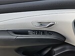 New 2026 HYUNDAI TUCSON SEL PLUS FWD in DAVIE, FLORIDA (Photo 14)