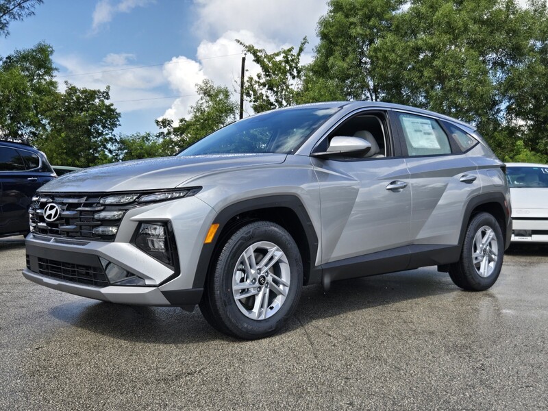 New 2026 HYUNDAI TUCSON SE FWD in DAVIE, FLORIDA