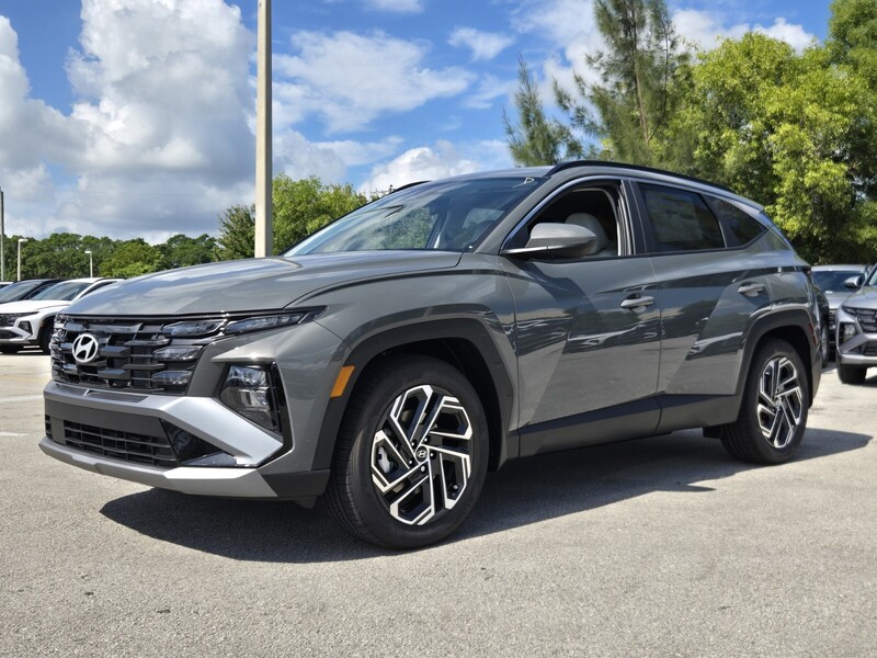 New 2026 HYUNDAI TUCSON SEL PLUS FWD in DAVIE, FLORIDA