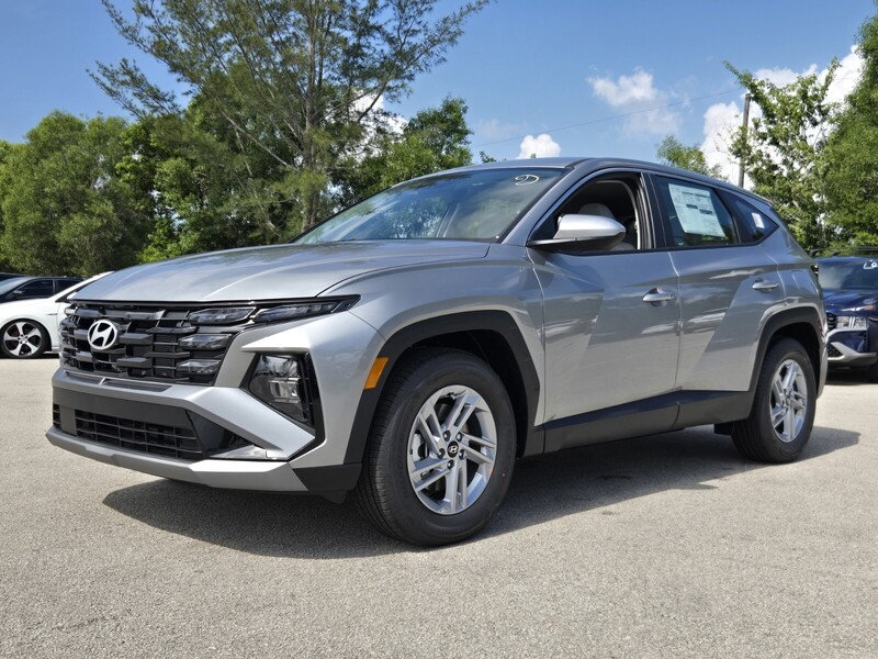 New 2026 HYUNDAI TUCSON SE FWD in DAVIE, FLORIDA