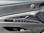 New 2026 HYUNDAI ELANTRA HYBRID LIMITED SEDAN in DAVIE, FLORIDA (Photo 14)