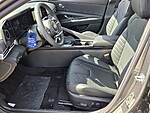 New 2026 HYUNDAI ELANTRA HYBRID LIMITED SEDAN in DAVIE, FLORIDA (Photo 5)