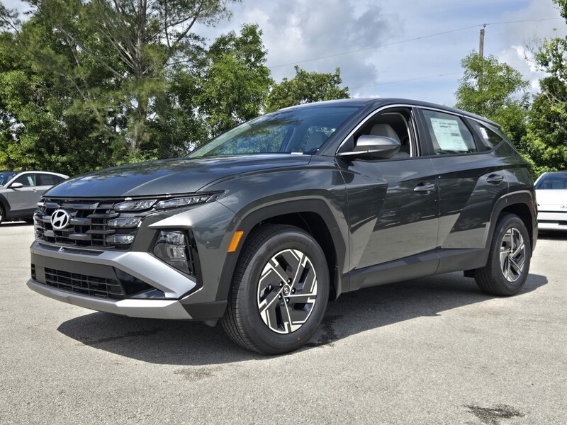 New 2026 HYUNDAI TUCSON HYBRID SE FWD in DAVIE, FLORIDA
