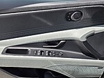 New 2026 HYUNDAI ELANTRA HYBRID LIMITED SEDAN in DAVIE, FLORIDA (Photo 14)