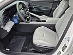 New 2026 HYUNDAI ELANTRA HYBRID LIMITED SEDAN in DAVIE, FLORIDA (Photo 5)