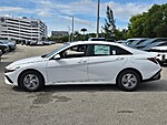 New 2026 HYUNDAI ELANTRA SE SEDAN in DAVIE, FLORIDA (Photo 2)