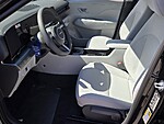 New 2027 HYUNDAI KONA SE FWD in DAVIE, FLORIDA (Photo 5)