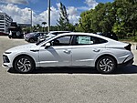 New 2026 HYUNDAI SONATA BLUE FWD in DAVIE, FLORIDA (Photo 2)