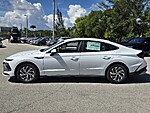 New 2026 HYUNDAI SONATA BLUE FWD in DAVIE, FLORIDA (Photo 2)