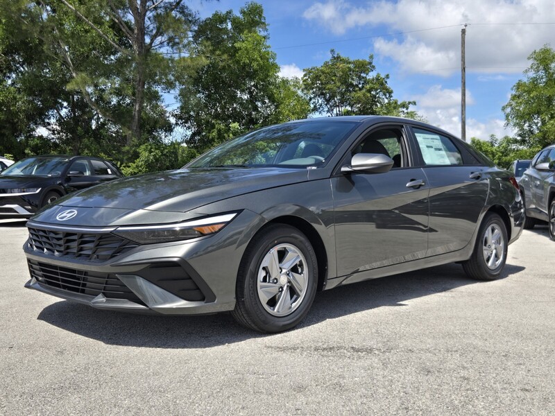 New 2026 HYUNDAI ELANTRA SE SEDAN in DAVIE, FLORIDA