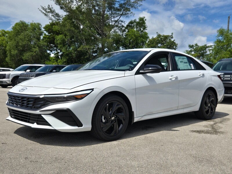 New 2026 HYUNDAI ELANTRA SEL SPORT SEDAN in DAVIE, FLORIDA