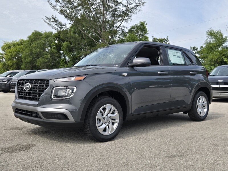 New 2026 HYUNDAI VENUE SE FWD in DAVIE, FLORIDA