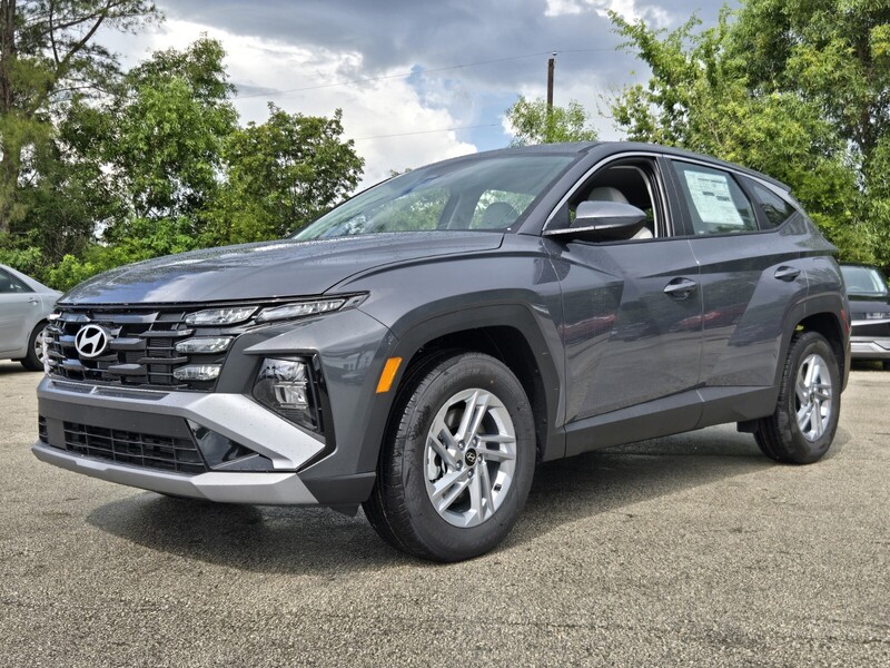 New 2026 HYUNDAI TUCSON SE FWD in DAVIE, FLORIDA