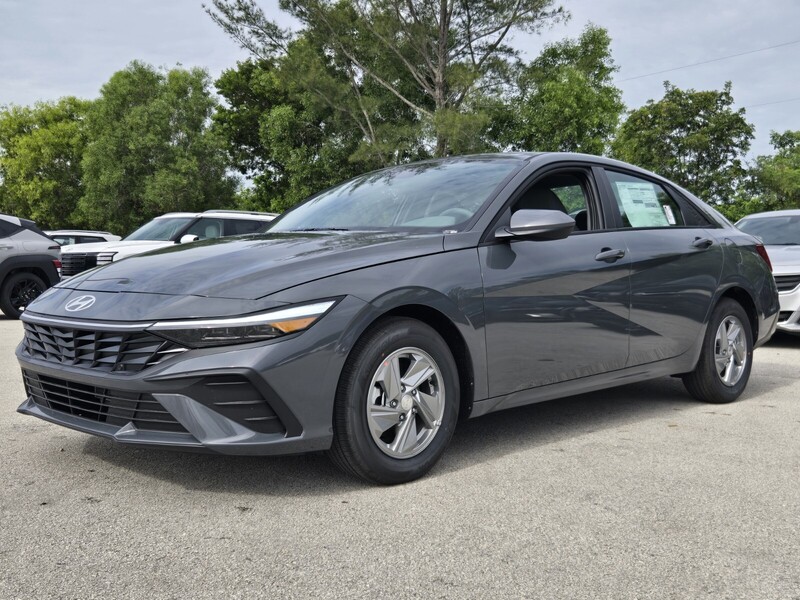 New 2026 HYUNDAI ELANTRA SE SEDAN in DAVIE, FLORIDA