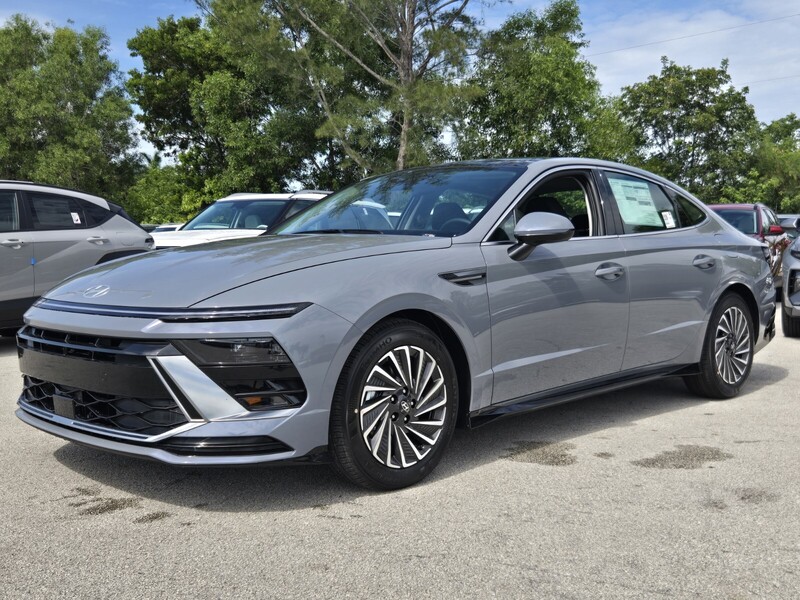 New 2026 HYUNDAI SONATA SEL FWD in DAVIE, FLORIDA