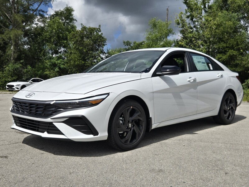 New 2026 HYUNDAI ELANTRA SEL SPORT PLUS SEDAN in DAVIE, FLORIDA