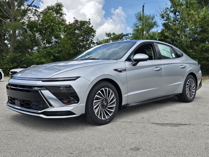 New 2026 HYUNDAI SONATA SEL FWD in DAVIE, FLORIDA