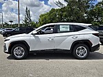 New 2026 HYUNDAI TUCSON SE FWD in DAVIE, FLORIDA (Photo 2)